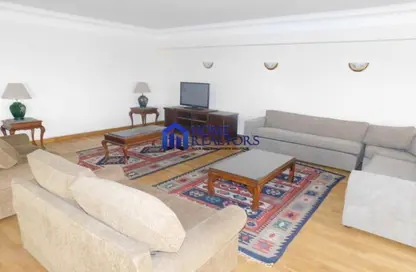 Apartment - 3 Bedrooms - 3 Bathrooms for rent in Street 206 - Degla - Hay El Maadi - Cairo