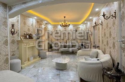 Villa - 4 - 3 for sale in Street 208 - Degla - Hay El Maadi - Cairo