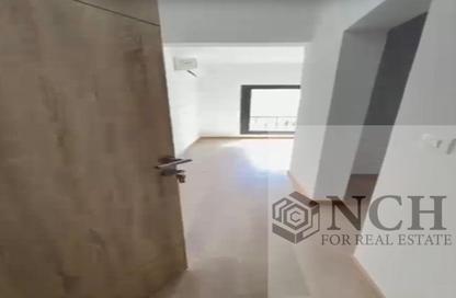 Apartment - 2 Bedrooms - 2 Bathrooms for rent in Moon Residences - Fifth Square - The 5th Settlement - New Cairo City - Cairo