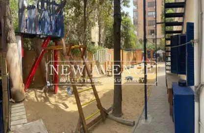 Office Space - 1 Bedroom - 1 Bathroom for sale in Sarayat Al Maadi - Hay El Maadi - Cairo