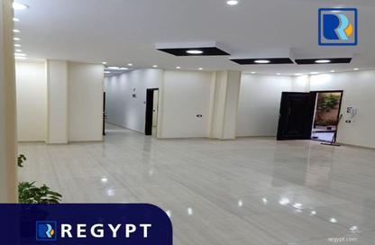 مساحات مكتبية - استوديو - 2 حمامات للايجار في محور مصطفي كامل - التجمع الاول - مدينة القاهرة الجديدة - القاهرة