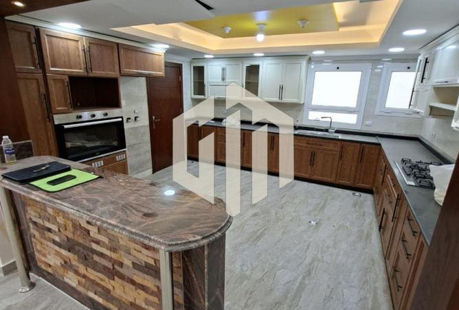 8608524 - Property Image 3