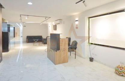 طابق كامل - استوديو - 6 حمامات للبيع في الإبراهيمية - حي وسط - الاسكندرية