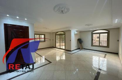 Apartment - 3 Bedrooms - 2 Bathrooms for rent in Area B - Ganoob El Acadimia - New Cairo City - Cairo