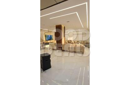 Apartment - 3 Bedrooms - 3 Bathrooms for sale in Gameat Al Dewal Al Arabeya St. - Mohandessin - Giza