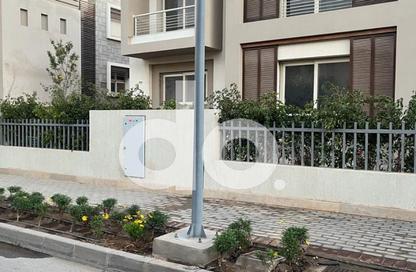 فيلا - 5 غرف نوم - 7 حمامات للايجار في كايرو فيستيفال سيتى - المستثمرين الشمالية - مدينة القاهرة الجديدة - القاهرة