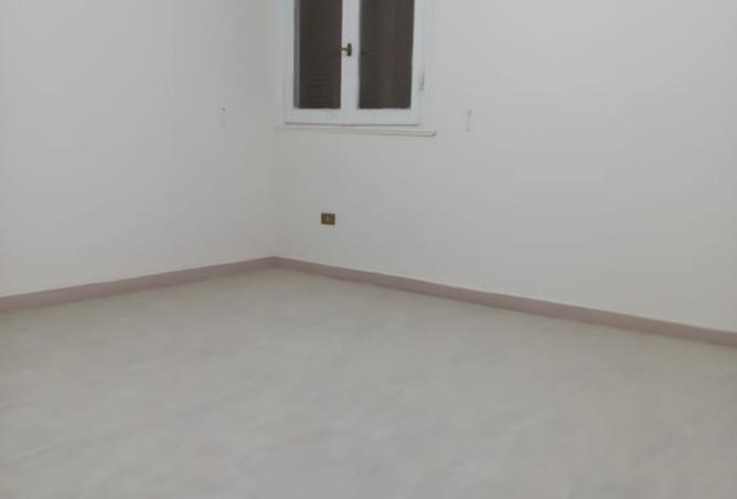 97424854 - Property Image 3