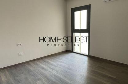 Apartment - 3 Bedrooms - 3 Bathrooms for sale in Park Side Residence - Zed Towers - Sheikh Zayed Compounds - Sheikh Zayed City - Giza