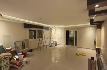 شقة - 3 غرف نوم - 2 حمامات للايجار في الشطر العاشر - زهراء المعادي - حي المعادي - القاهرة