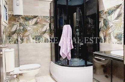 Apartment - 3 Bedrooms - 2 Bathrooms for rent in Abou El Houl - New Cairo City - Cairo