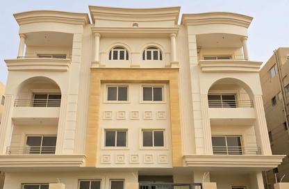 Apartment - 2 Bedrooms - 2 Bathrooms for sale in Bait Alwatan - The 5th Settlement - New Cairo City - Cairo