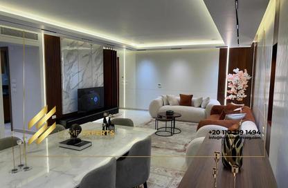 Apartment - 2 Bedrooms - 2 Bathrooms for rent in Garden Residence - Hyde Park - New Cairo City - Cairo