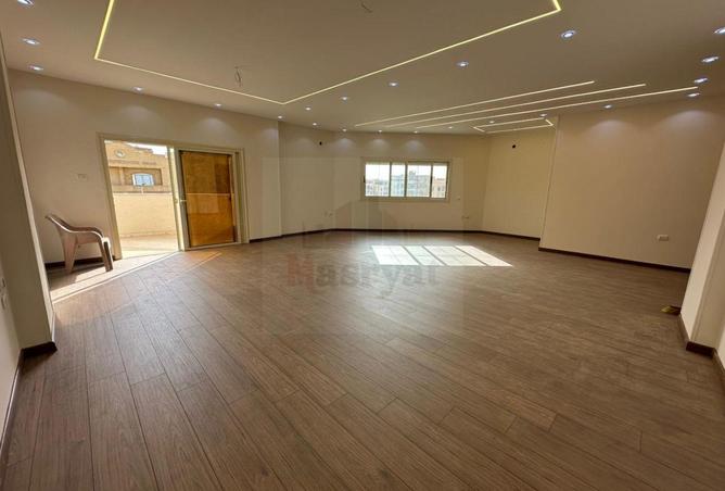 8620431 - Property Image 3