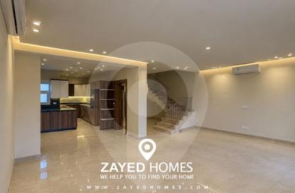 Townhouse - 3 - 4 for rent in Etapa - Sheikh Zayed Compounds - Sheikh Zayed City - Giza