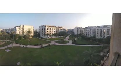 شقة - 2 غرف نوم - 1 حمام للبيع في حدائق المهندسين - الحي الرابع - الشيخ زايد - الجيزة