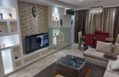 Apartment - 3 Bedrooms - 2 Bathrooms for rent in El Rehab Extension - Al Rehab - New Cairo City - Cairo