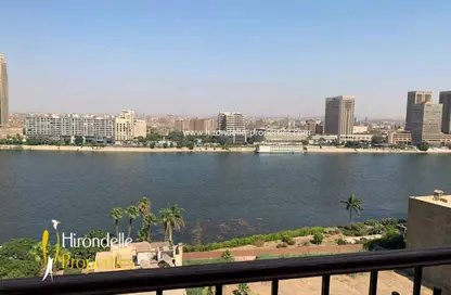 شقة - 3 غرف نوم - 2 حمامات للايجار في شارع محمد مظهر - الزمالك - القاهرة شقة - 3 غرف نوم - 2 حمامات للايجار في شارع محمد مظهر - الزمالك - القاهرة
