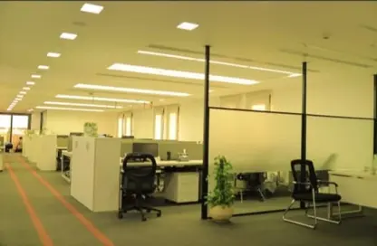 مساحات مكتبية - 5 غرف نوم - 2 حمامات للايجار في شارع مجمع البنوك - شارع التسعين الجنوبي - التجمع الخامس - مدينة القاهرة الجديدة - القاهرة