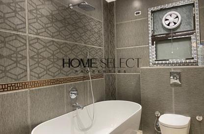 Penthouse - 2 Bedrooms - 3 Bathrooms for sale in Westown - Sheikh Zayed Compounds - Sheikh Zayed City - Giza Penthouse - 2 Bedrooms - 3 Bathrooms for sale in Westown - Sheikh Zayed Compounds - Sheikh Zayed City - Giza