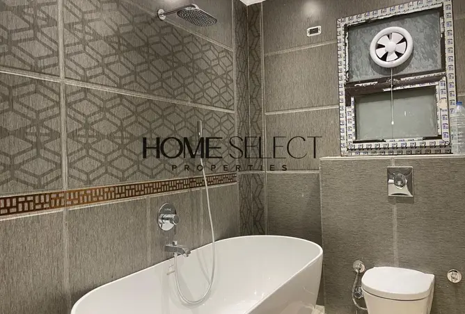 101777989 - Property Image 2