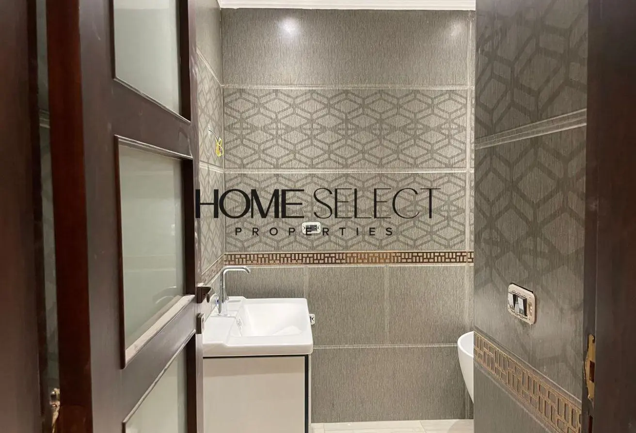 101777989 - Property Main Image