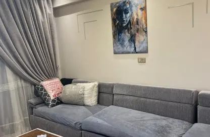 شقة - 3 غرف نوم - 2 حمامات للايجار في حى القرنفل - التجمع الخامس - مدينة القاهرة الجديدة - القاهرة