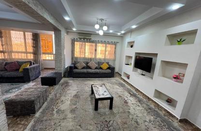 Apartment - 3 Bedrooms - 2 Bathrooms for sale in Ahmed Orabi St. - Mohandessin - Giza