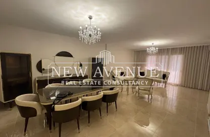 Apartment - 3 Bedrooms - 3 Bathrooms for sale in Moon Residences - Fifth Square - The 5th Settlement - New Cairo City - Cairo