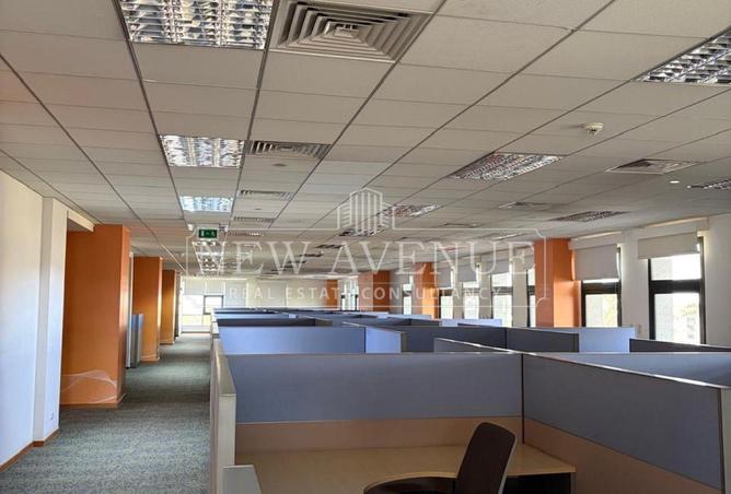 98815196 - Property Image 2
