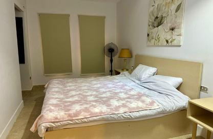 Apartment - 2 Bedrooms - 2 Bathrooms for rent in Orouba Axis - Area A - Ganoob El Acadimia - New Cairo City - Cairo