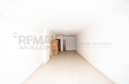 Apartment - 3 Bedrooms - 2 Bathrooms for sale in Camp Chezar - Hay Wasat - Alexandria