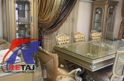 Apartment - 3 Bedrooms - 3 Bathrooms for rent in Moez Al Dawla St. - 6th Zone - Nasr City - Cairo