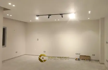 Apartment - 3 Bedrooms - 2 Bathrooms for rent in Al Khamayel city - Sheikh Zayed Compounds - Sheikh Zayed City - Giza