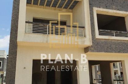 فيلا - 4 - 4 للبيع في نيو جيزة - طريق مصر اسكندرية الصحراوي - مدينة 6 أكتوبر - الجيزة