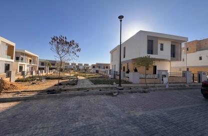 Villa - 4 - 4 for sale in Solana East - 5th Settlement Compounds - The 5th Settlement - New Cairo City - Cairo