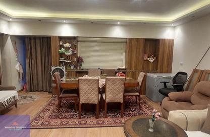 Apartment - 2 Bedrooms - 2 Bathrooms for sale in Sarayat Al Maadi - Hay El Maadi - Cairo