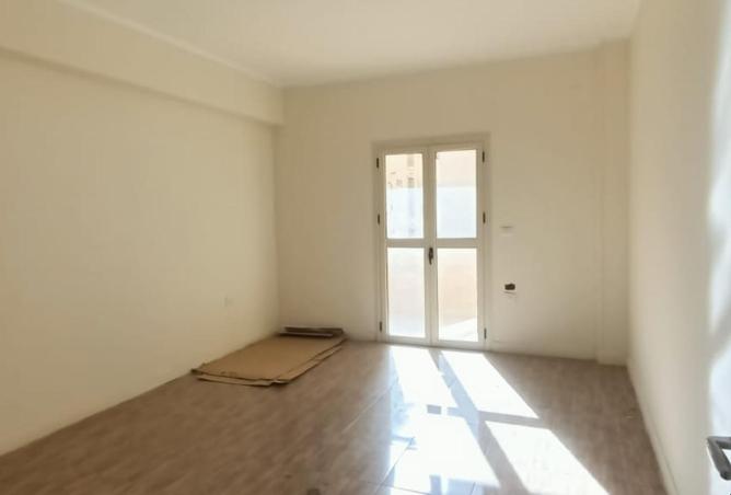 67742563 - Property Image 2