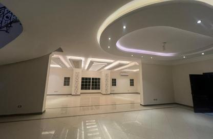 Villa - 6 - 5 for rent in Privado - Madinaty - Cairo