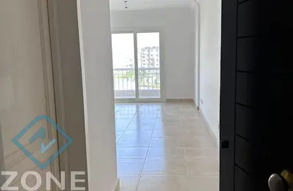 شقة - 2 غرف نوم - 1 حمام للبيع في B12 - مدينتي - القاهرة