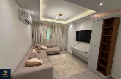 Apartment - 3 Bedrooms - 3 Bathrooms for rent in Sakaliya St. - 6th Zone - Nasr City - Cairo