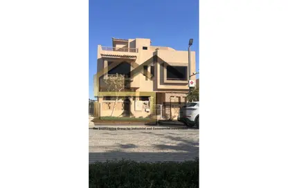 فيلا - 4 غرف نوم - 5 حمامات للبيع في بالم هيلز جولف اكستينشن - طريق الواحات - مدينة 6 أكتوبر - الجيزة