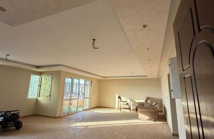 Apartment - 3 Bedrooms - 2 Bathrooms for rent in El Rehab Extension - Al Rehab - New Cairo City - Cairo