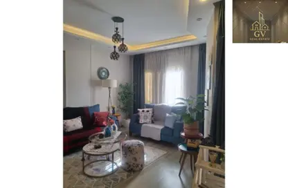 Apartment - 3 Bedrooms - 2 Bathrooms for sale in 7th Area - Shorouk City - Cairo Apartment - 3 Bedrooms - 2 Bathrooms for sale in 7th Area - Shorouk City - Cairo