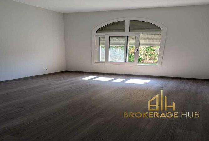 100636955 - Property Image 2