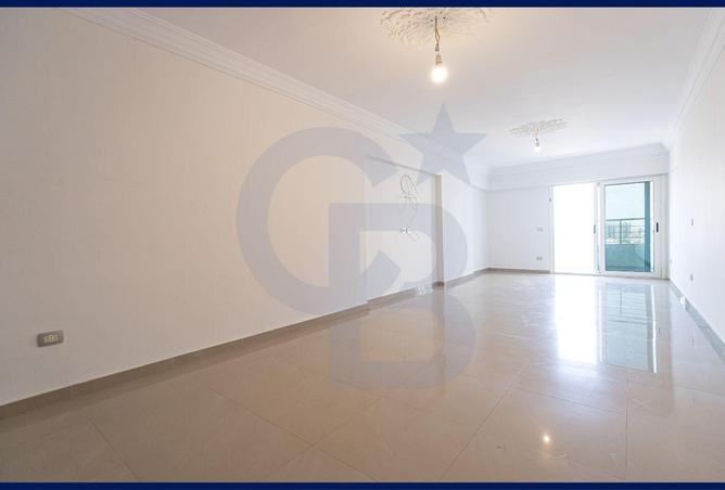 83988054 - Property Image 2
