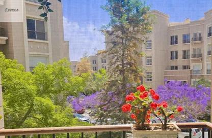 Apartment - 2 Bedrooms - 2 Bathrooms for sale in Al Katameya Plaza - The 1st Settlement - New Cairo City - Cairo