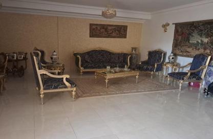 Apartment - 5 Bedrooms - 3 Bathrooms for sale in Al Narges 2 - Al Narges - New Cairo City - Cairo
