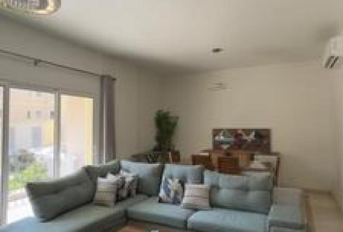 53220589 - Property Image 3