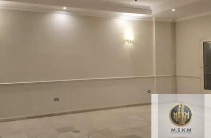 Apartment - 4 Bedrooms - 3 Bathrooms for rent in El Nakheel - 5th Settlement Compounds - The 5th Settlement - New Cairo City - Cairo Apartment - 4 Bedrooms - 3 Bathrooms for rent in El Nakheel - 5th Settlement Compounds - The 5th Settlement - New Cairo City - Cairo