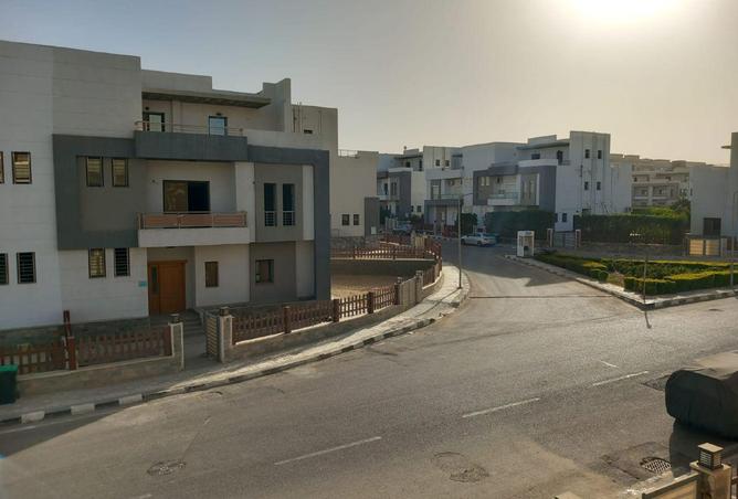 52460297 - صورة العقار 2